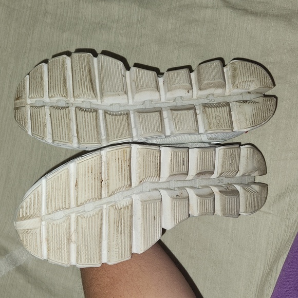 On Cloud cloud 5 White color size w9 - Picture 10 of 12